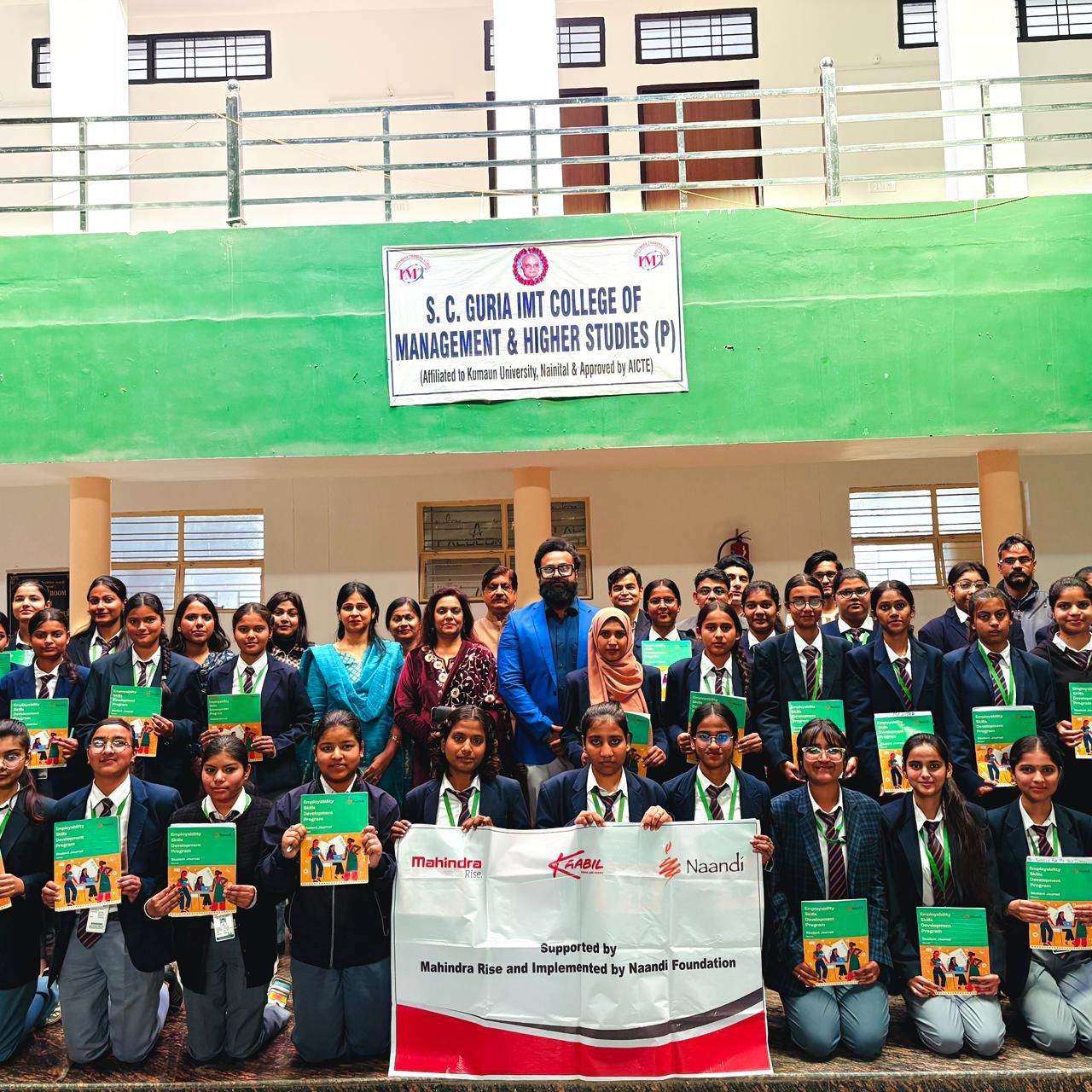 काशीपुर – एस.सी.गुड़िया आई एम टी में रोजगारोन्मुखी कौशल कार्यशाला सफलतापूर्वक समापन 36 छात्राएं पुरस्कृत ।