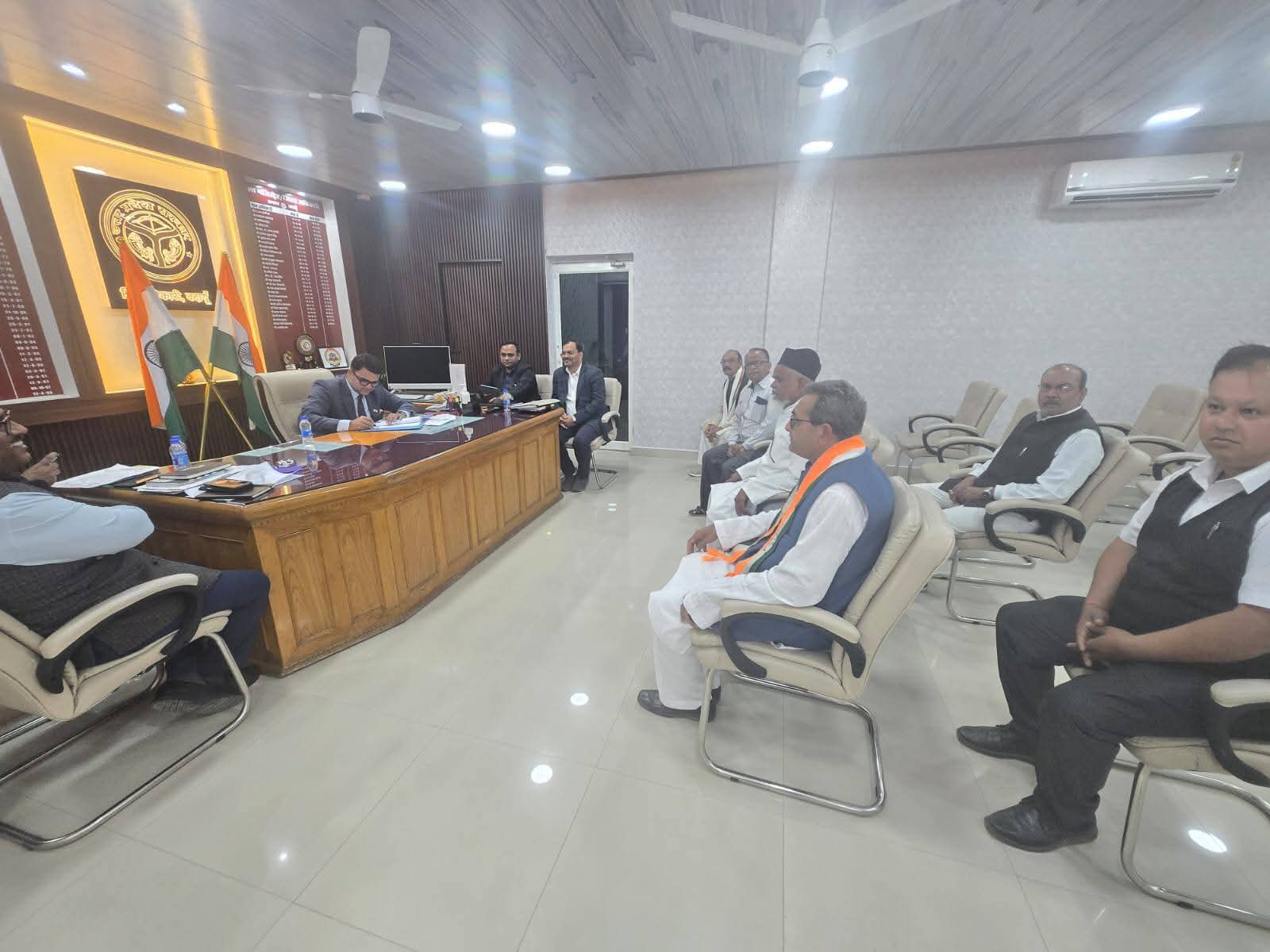 वीडियो वायरल होते ही गरमाई राजनीति: रुदायन घटना पर कांग्रेस का प्रदर्शन, सख्त कार्रवाई की मांग