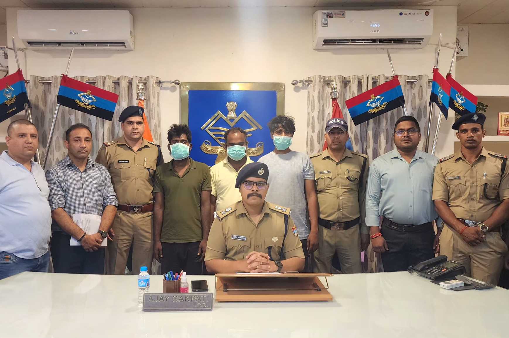 ऑपरेशन प्रहार” का बड़ा वार: 2.80 करोड़ का गांजा जब्त, 3 तस्कर गिरफ्तार — उधमसिंहनगर पुलिस की ऐतिहासिक कार्रवाई