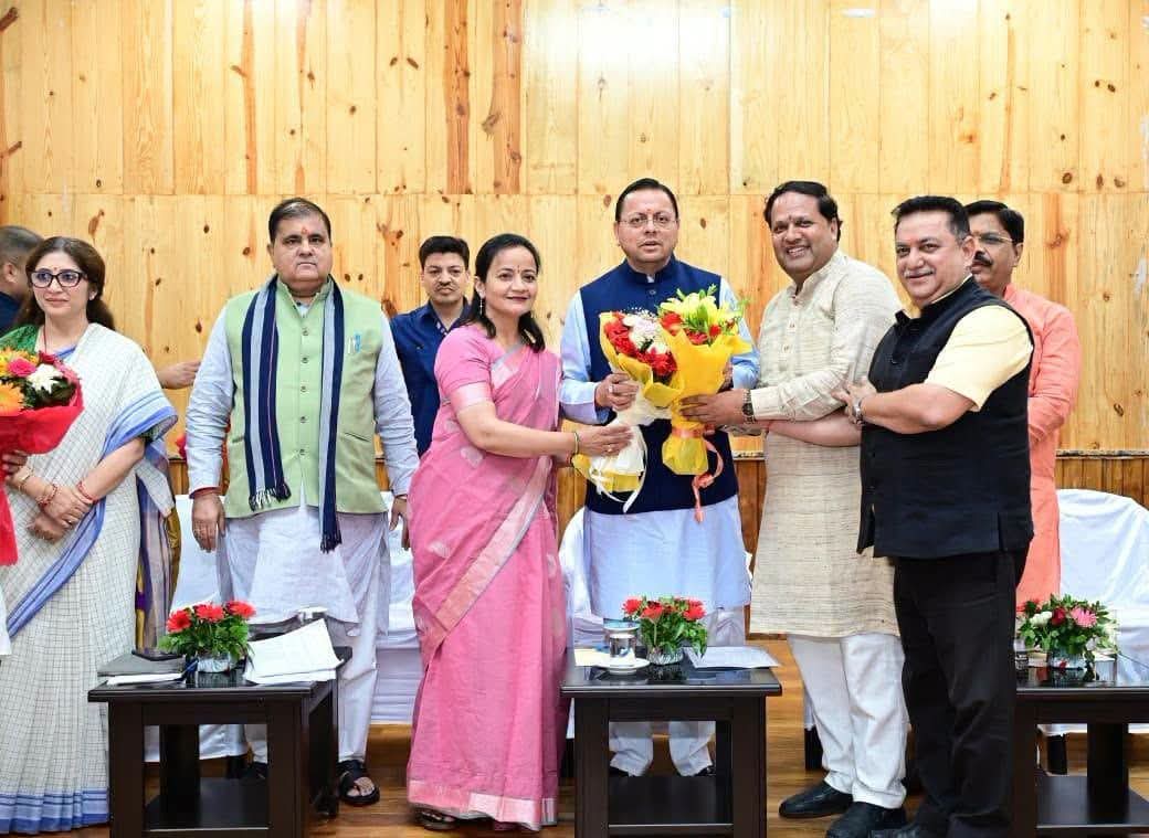 मुख्यमंत्री धामी के साथ शहरी विकास संवाद में शामिल हुए&nbsp; महापौर दीपक बाली