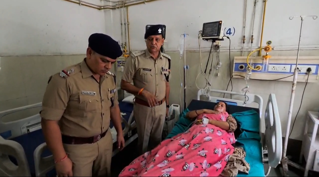 रुद्रपुर – कांग्रेस कार्यकर्ताओं के धरना-प्रदर्शन के दौरान महिला कांस्टेबल गंभीर रूप से घायल, जिला अस्पताल में भर्ती